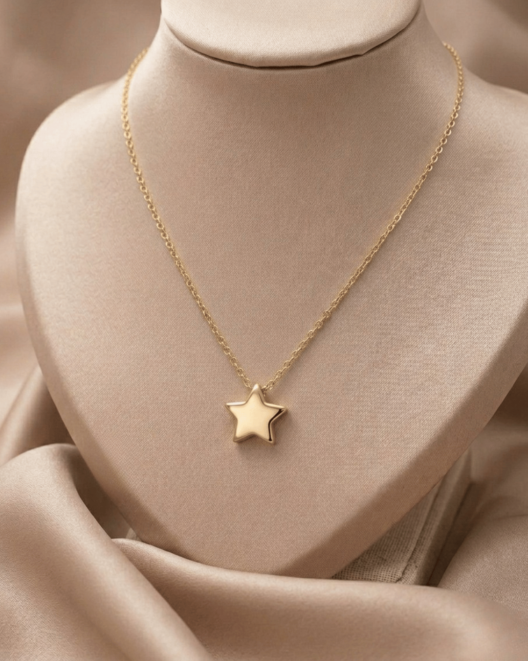 Star Pendant Necklace